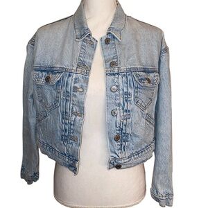 OLD NAVY Classic Jean Jacket in Faded Distressed Blue Denim SIZE SMALL PETITE